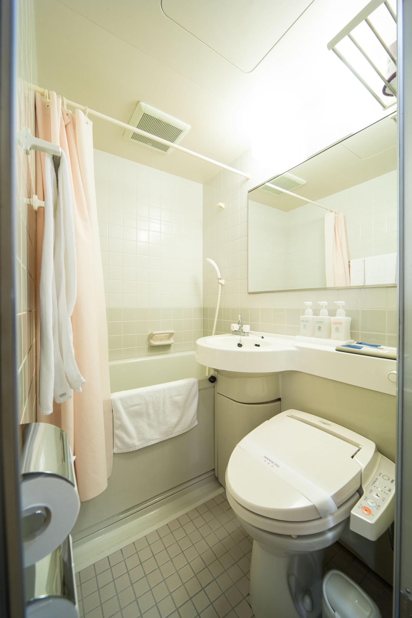 Hotel Claiton Esaka Suita Zewnętrze zdjęcie