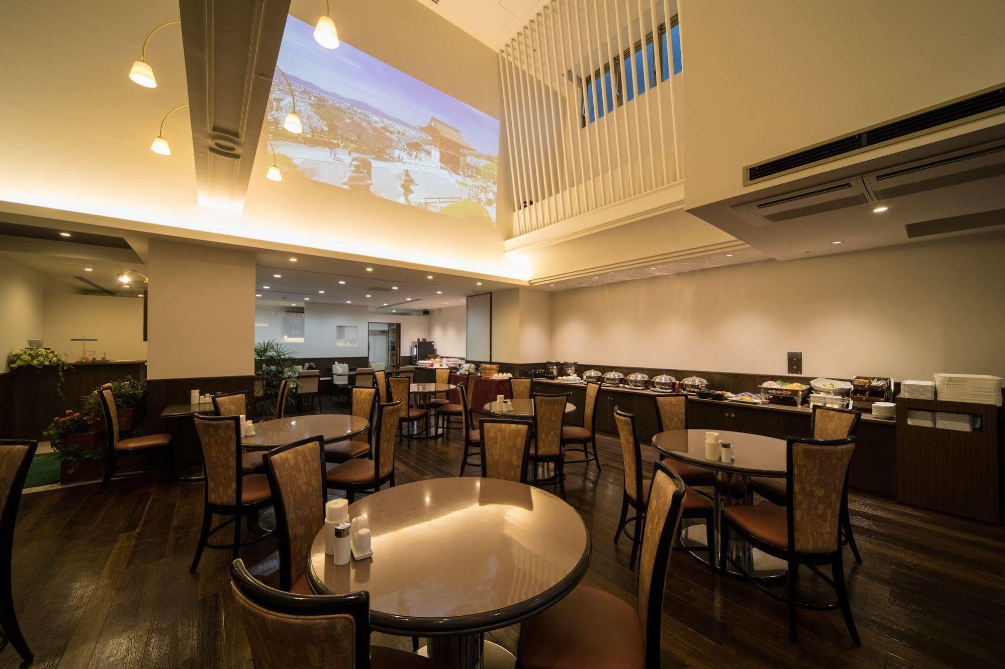 Hotel Claiton Esaka Suita Zewnętrze zdjęcie