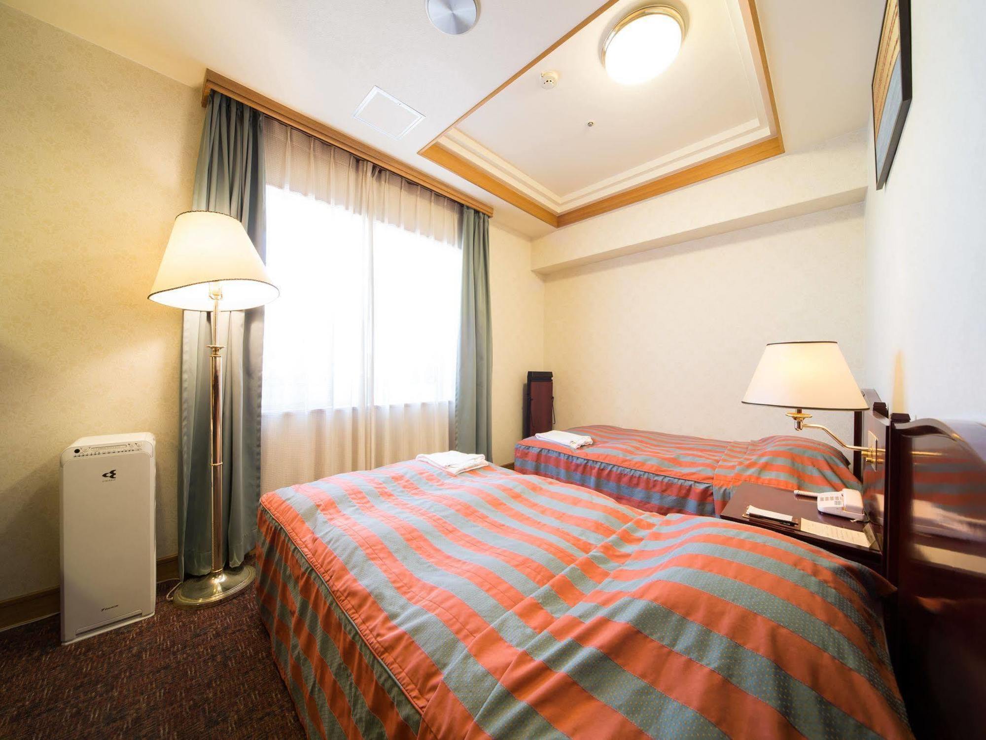 Hotel Claiton Esaka Suita Zewnętrze zdjęcie