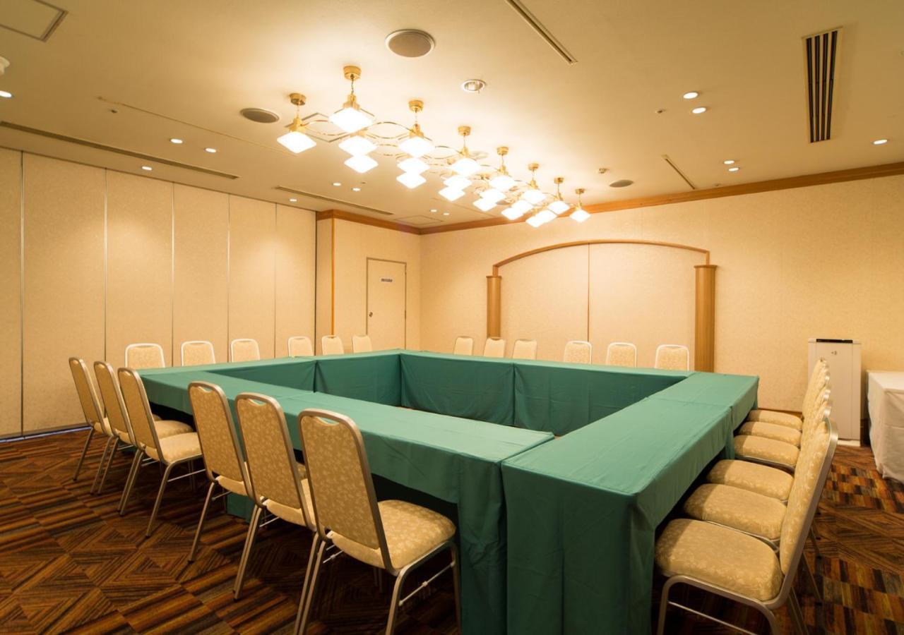 Hotel Claiton Esaka Suita Zewnętrze zdjęcie
